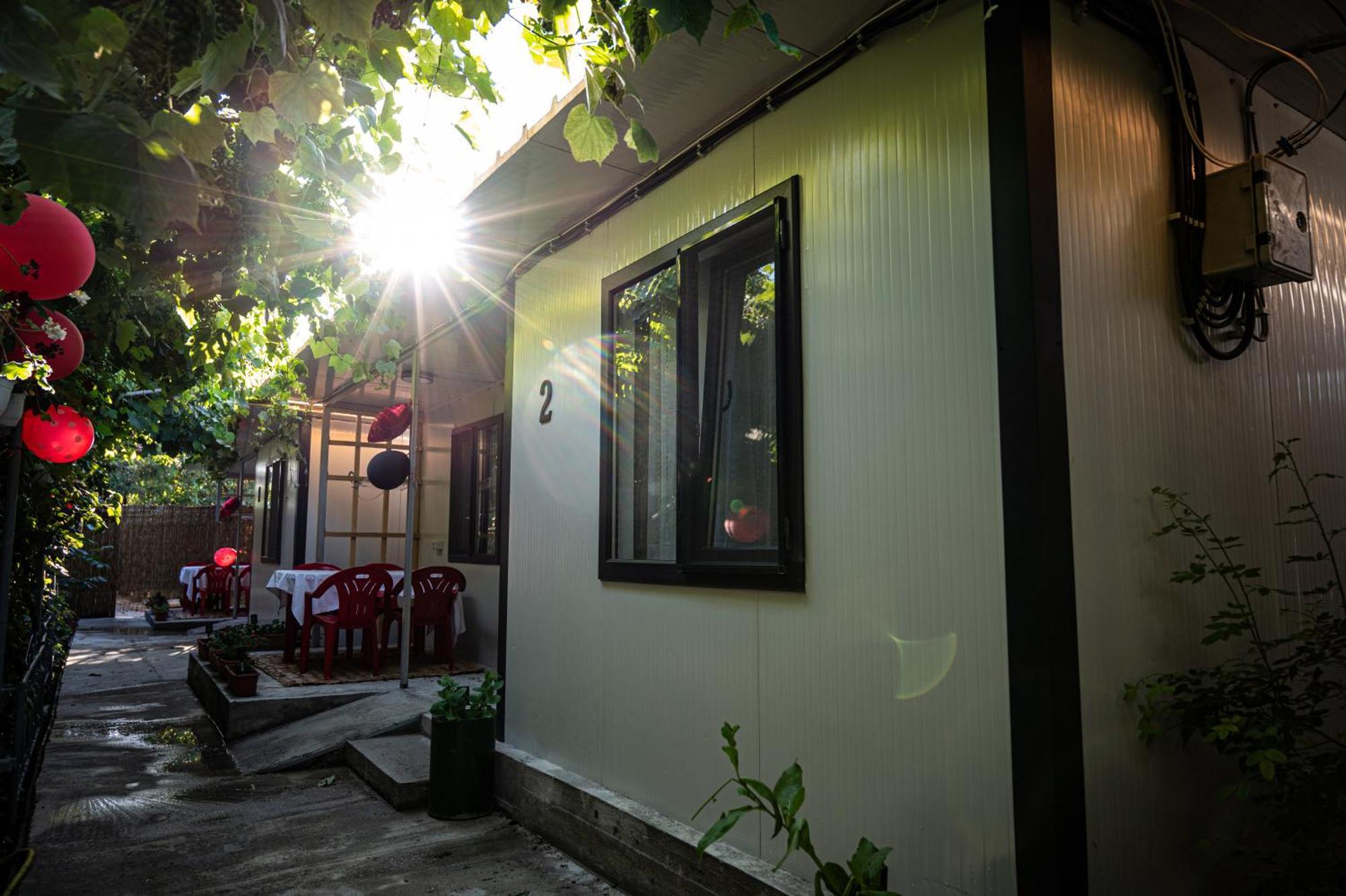 Casa La Dinamo Hotel Două Mai Exterior foto