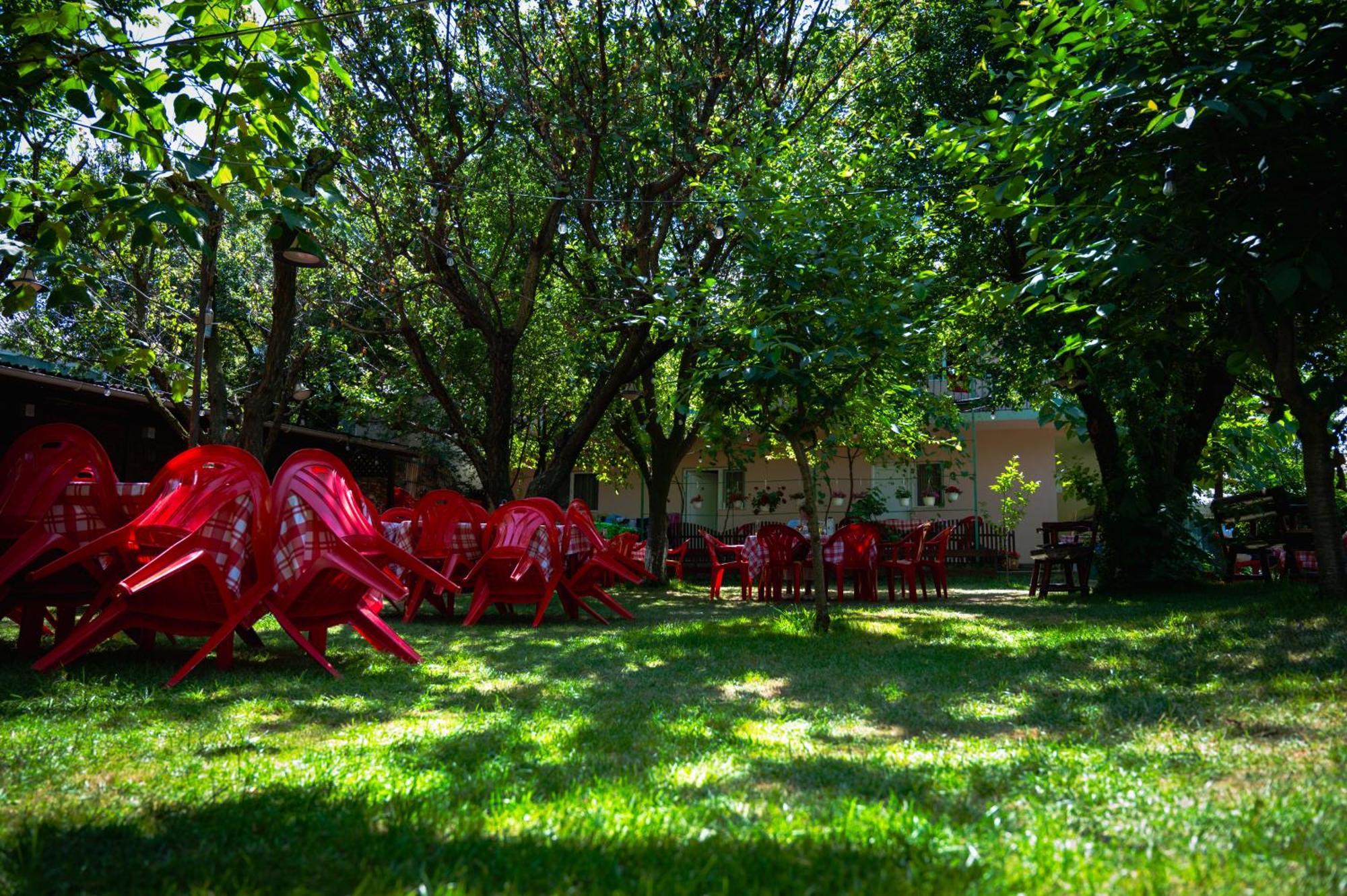 Casa La Dinamo Hotel Două Mai Exterior foto